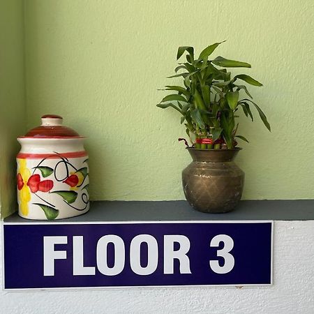 Chez Prabha Homestay ปอนดิเชอรี ภายนอก รูปภาพ