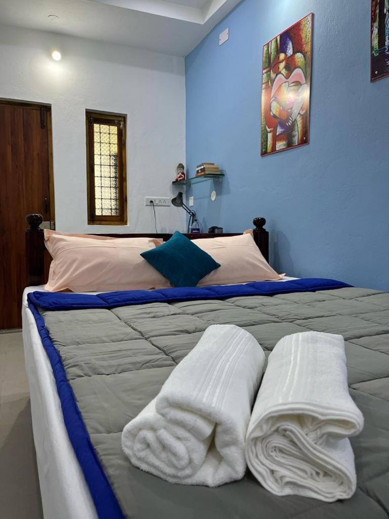 Chez Prabha Homestay ปอนดิเชอรี ภายนอก รูปภาพ